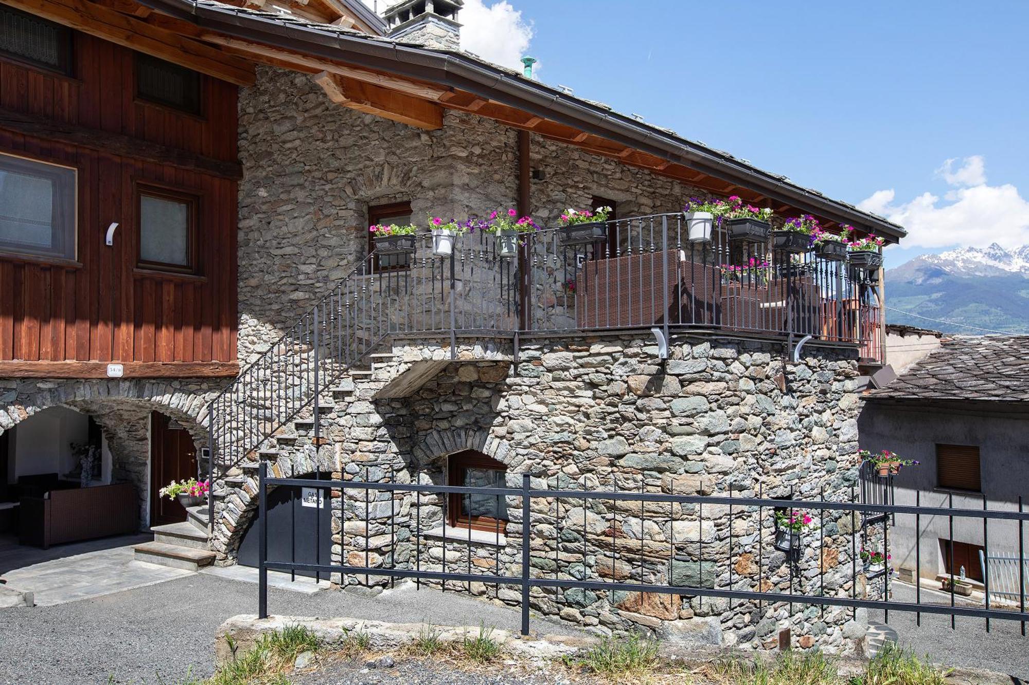 Maison Bebe Comboe Aosta Exterior photo
